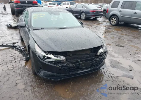 2022 Hyundai Elantra Sel z USA, uszkodzony, nr VIN KMHLM4AG3NU344695